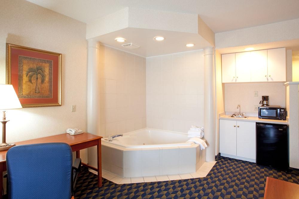Holiday Inn Express & Suites Orangeburg By Ihg Ngoại thất bức ảnh